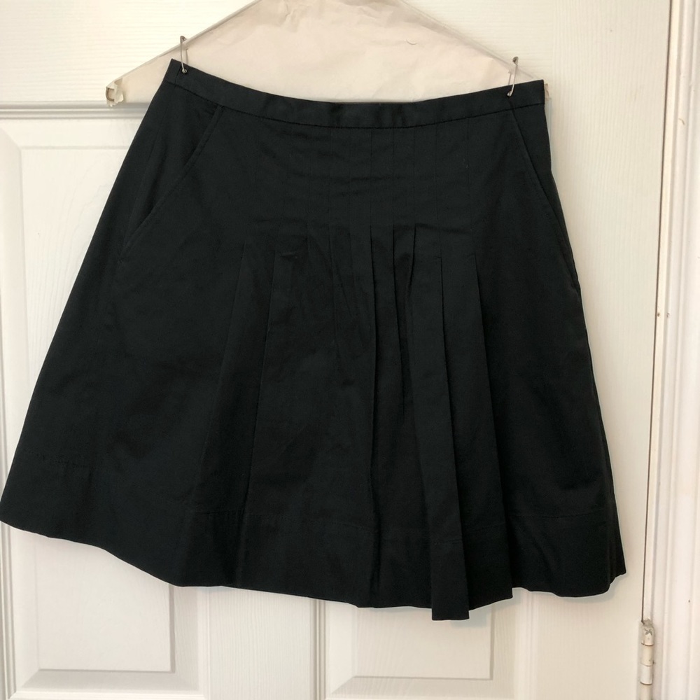 BCBG pleated skirt